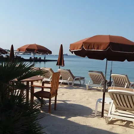 Apartament 3mn A Pied De La Avec Terrasse *